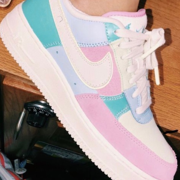 pastel aesthetic nike air force 1